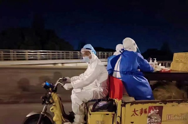 1111驰援上海——旌德白衣天使在逆行前线绽放(2).jpg